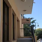 Appartamento Escapade Uzétienne Cœur De Et Parking Uzès